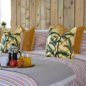 Seaside Serenity: 3-bedroom Garden Retreat With Beach Access United Kingdom