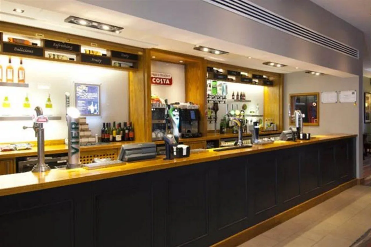 Premier Inn London City Hotel